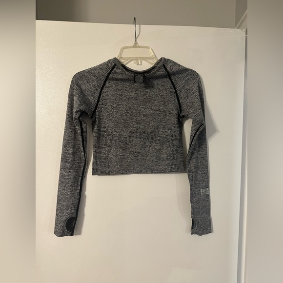 PINK active- long sleeve cropped seamless workout top - Picture 1 of 5